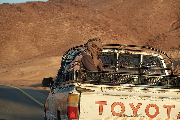 arab in Truck g